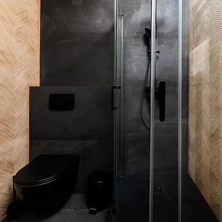 Piotrkowska Grand Avenue By Bookinghost *