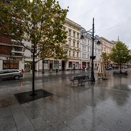 Piotrkowska Grand Avenue By Bookinghost