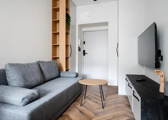 Piotrkowska Grand Avenue By Bookinghost